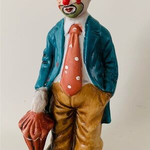 Vintage Pottery Bisque Porcelain Clown Emmett Kelly Jr With Umbrella Flambro
